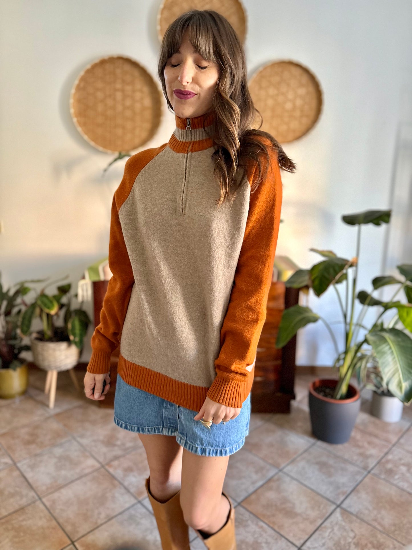 1990's vintage beige and dark orange wool half zip mock neck pullover
