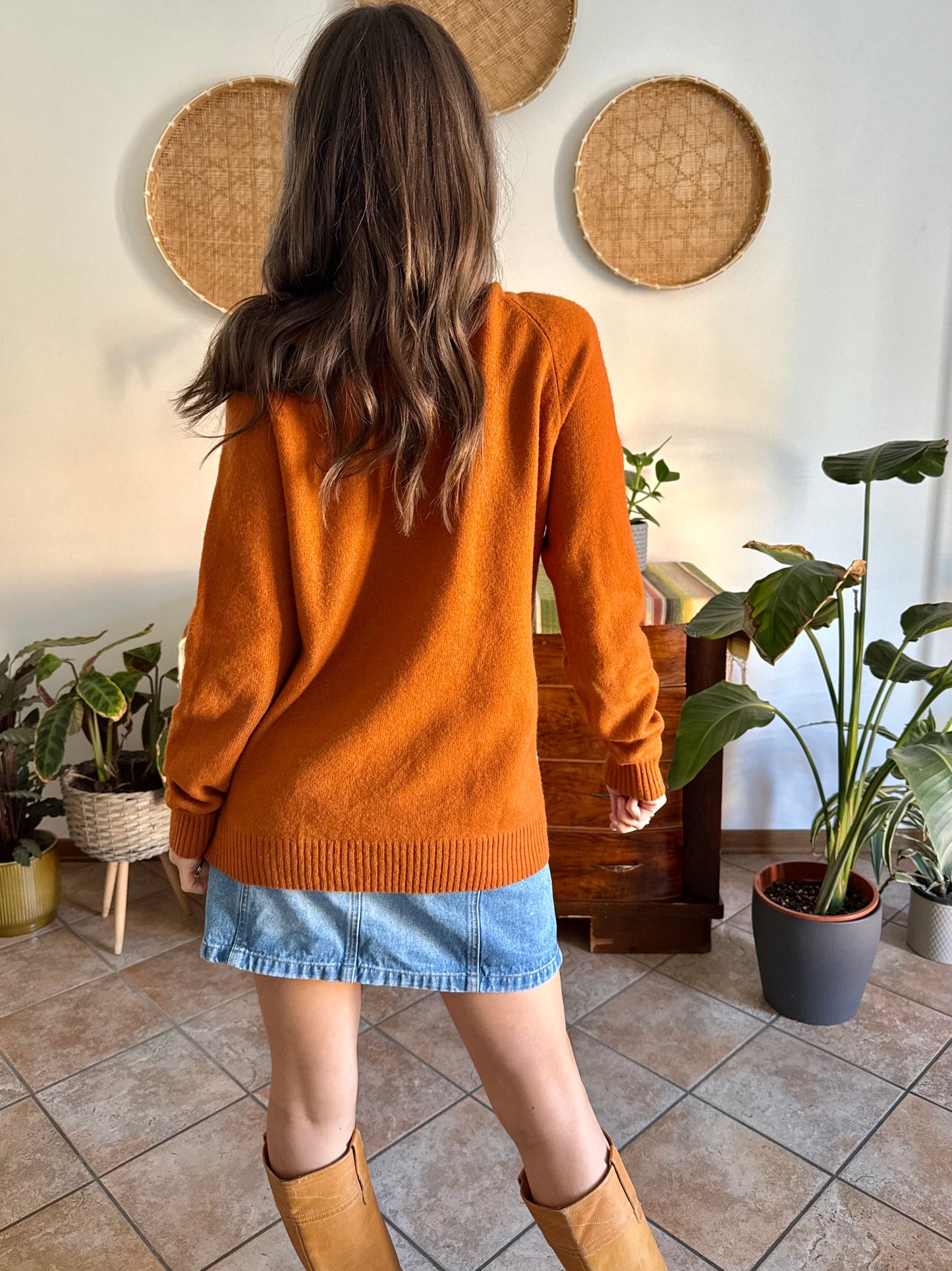 1990's vintage beige and dark orange wool half zip mock neck pullover