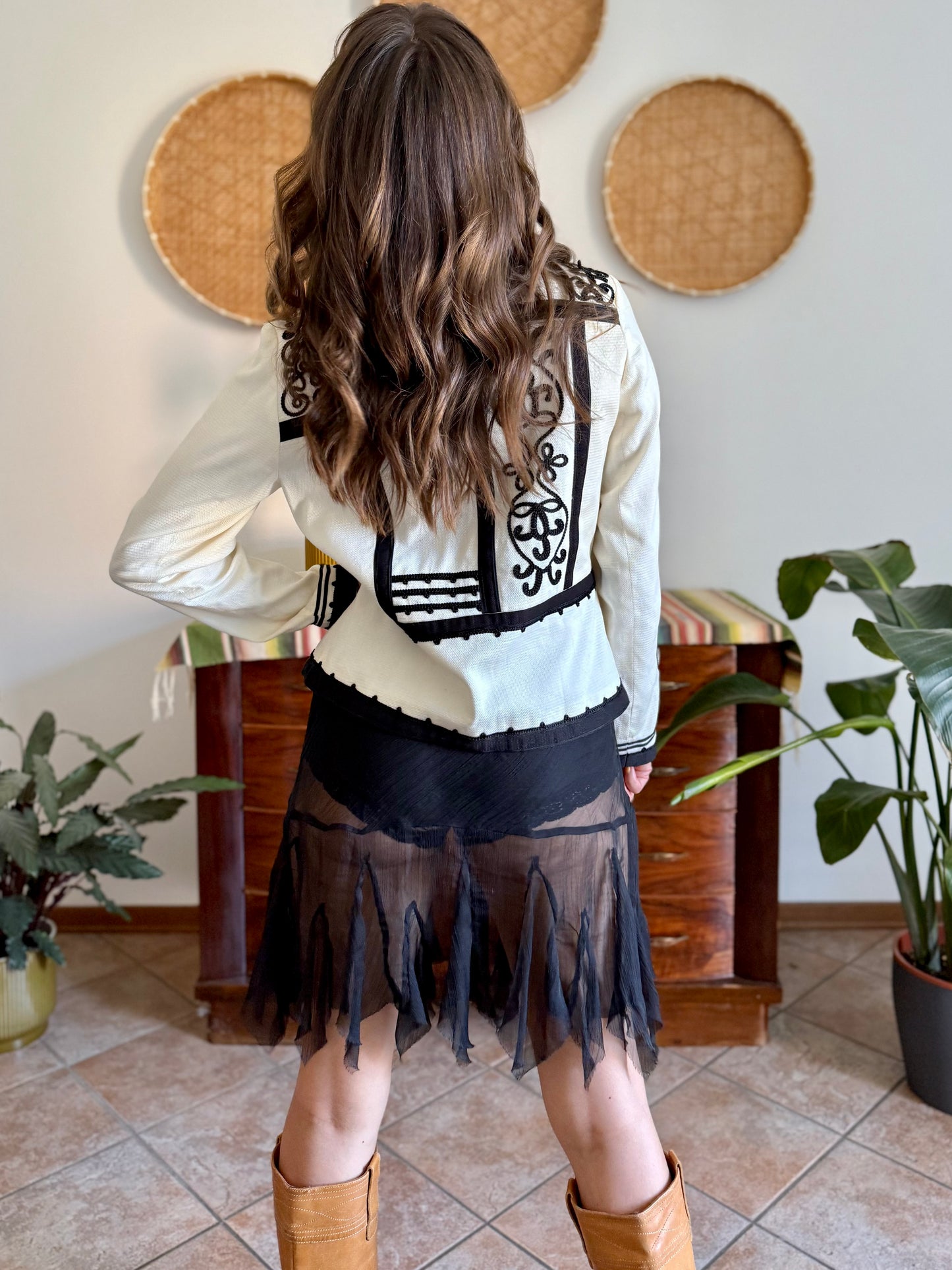 1990's vintage cream textured blazer with black textured embroidery