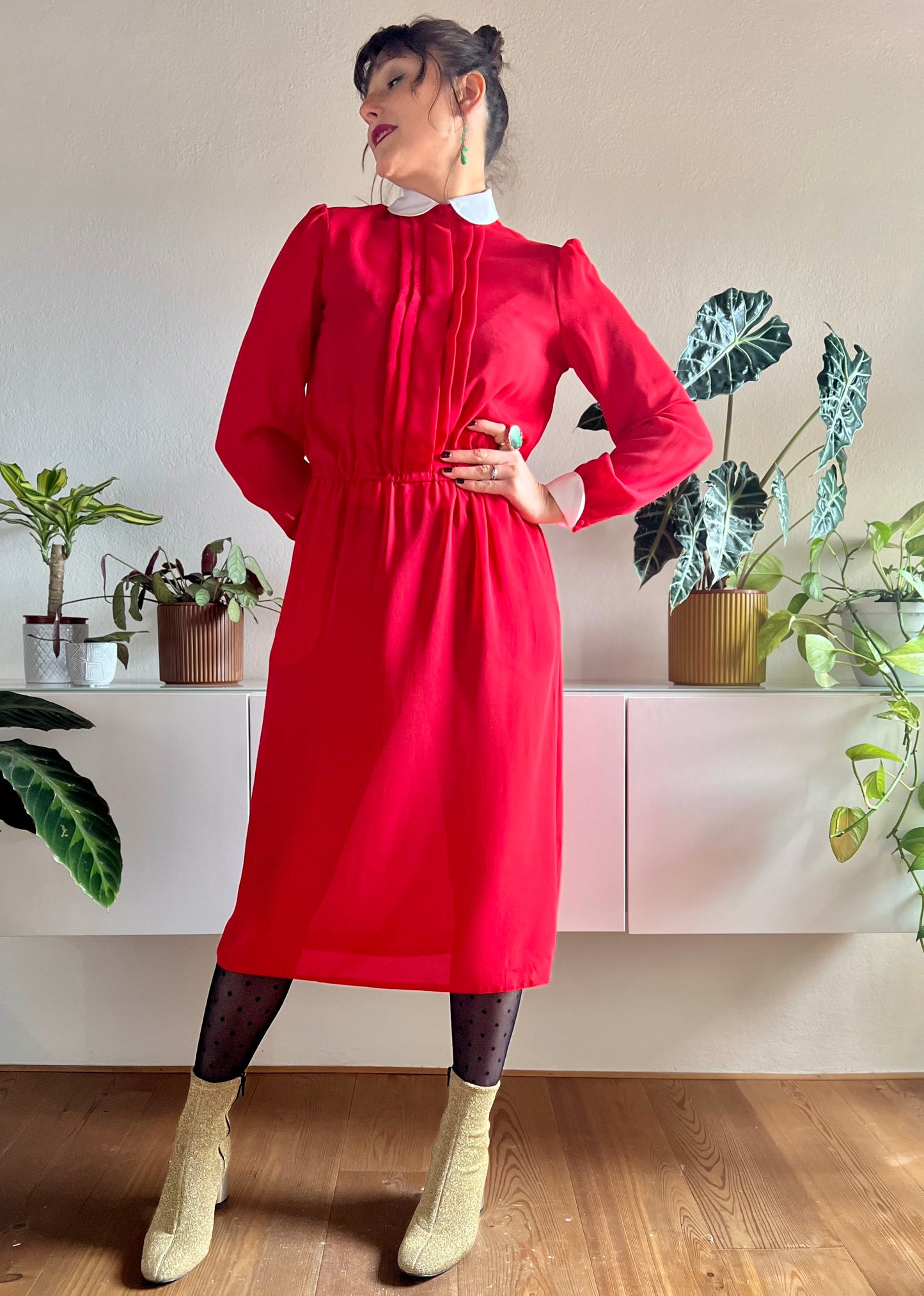 1970's vintage cherry red midi dress with white Peter Pan collar details