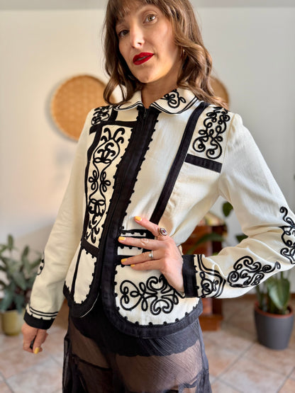 1990's vintage cream textured blazer with black textured embroidery