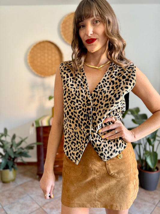 1970’s vintage velvet leopard print vest
