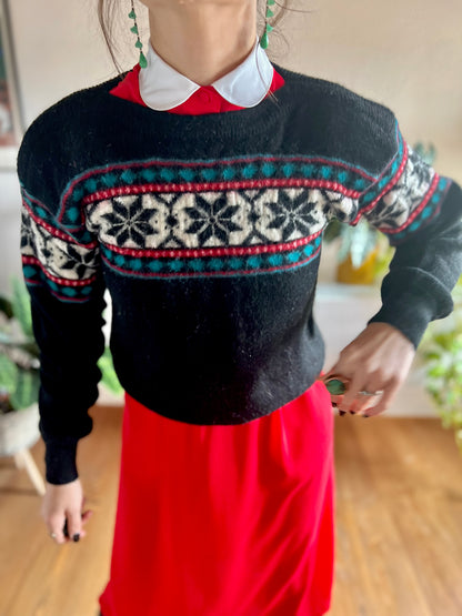 1970's vintage black and red snowflake knit pullover