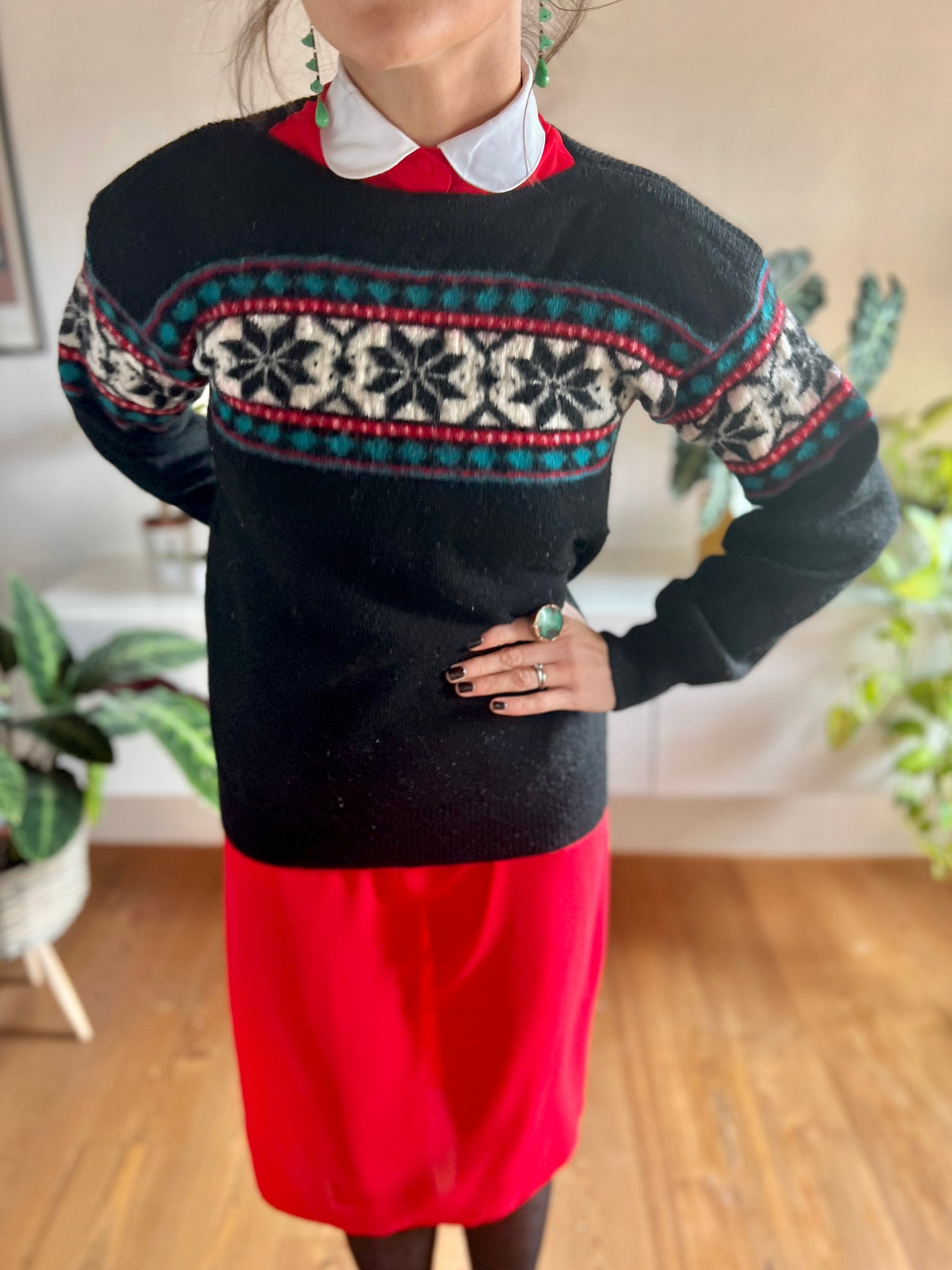 1970's vintage black and red snowflake knit pullover