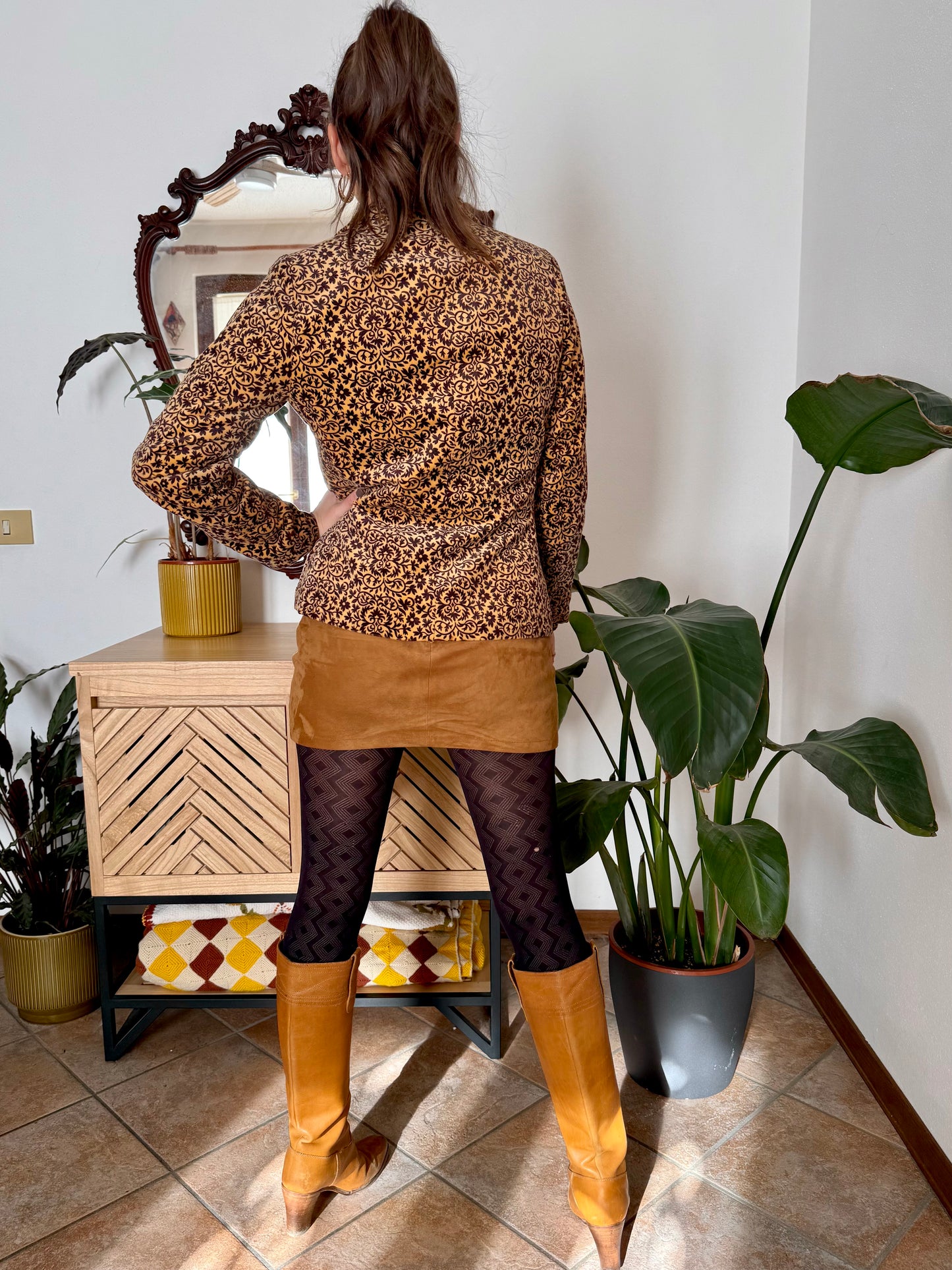 1970's vintage chocolate brown and butter yellow velvet floral blazer