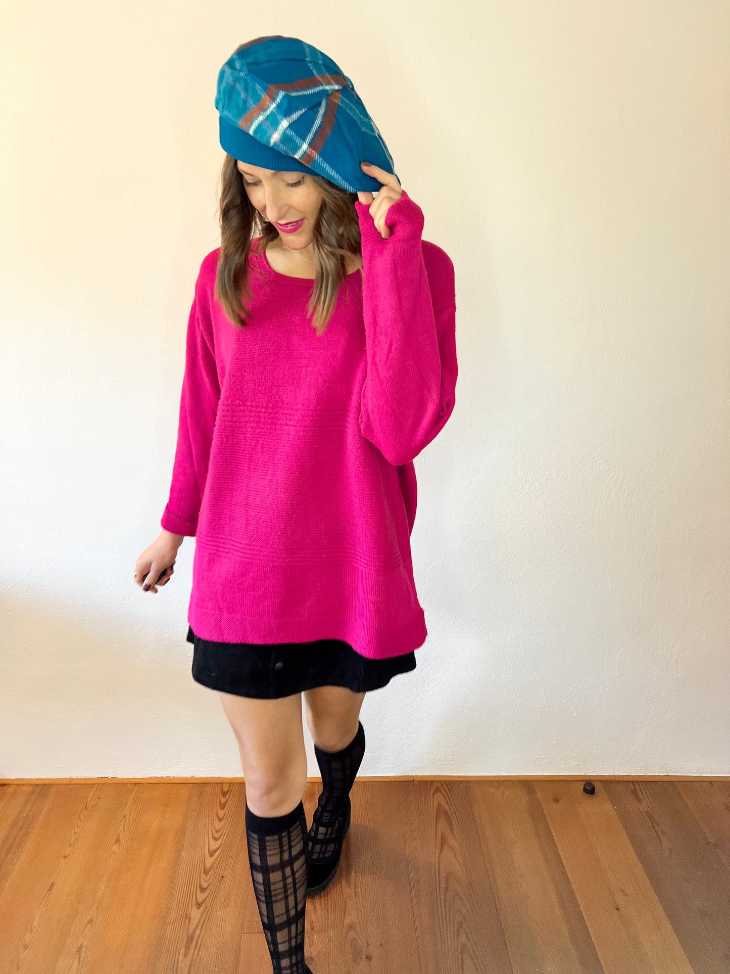 1980's vintage fuchsia oversize wool blend pullover