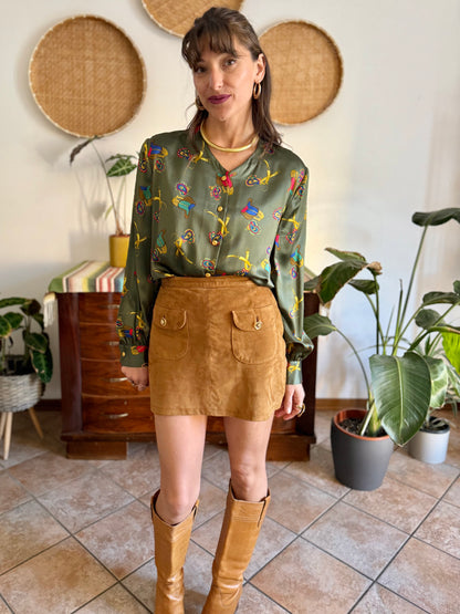 1970’s vintage green silk blouse with multicolor equestrian  \print