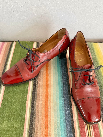 1970's vintage burgundy leather high heel Oxford shoes