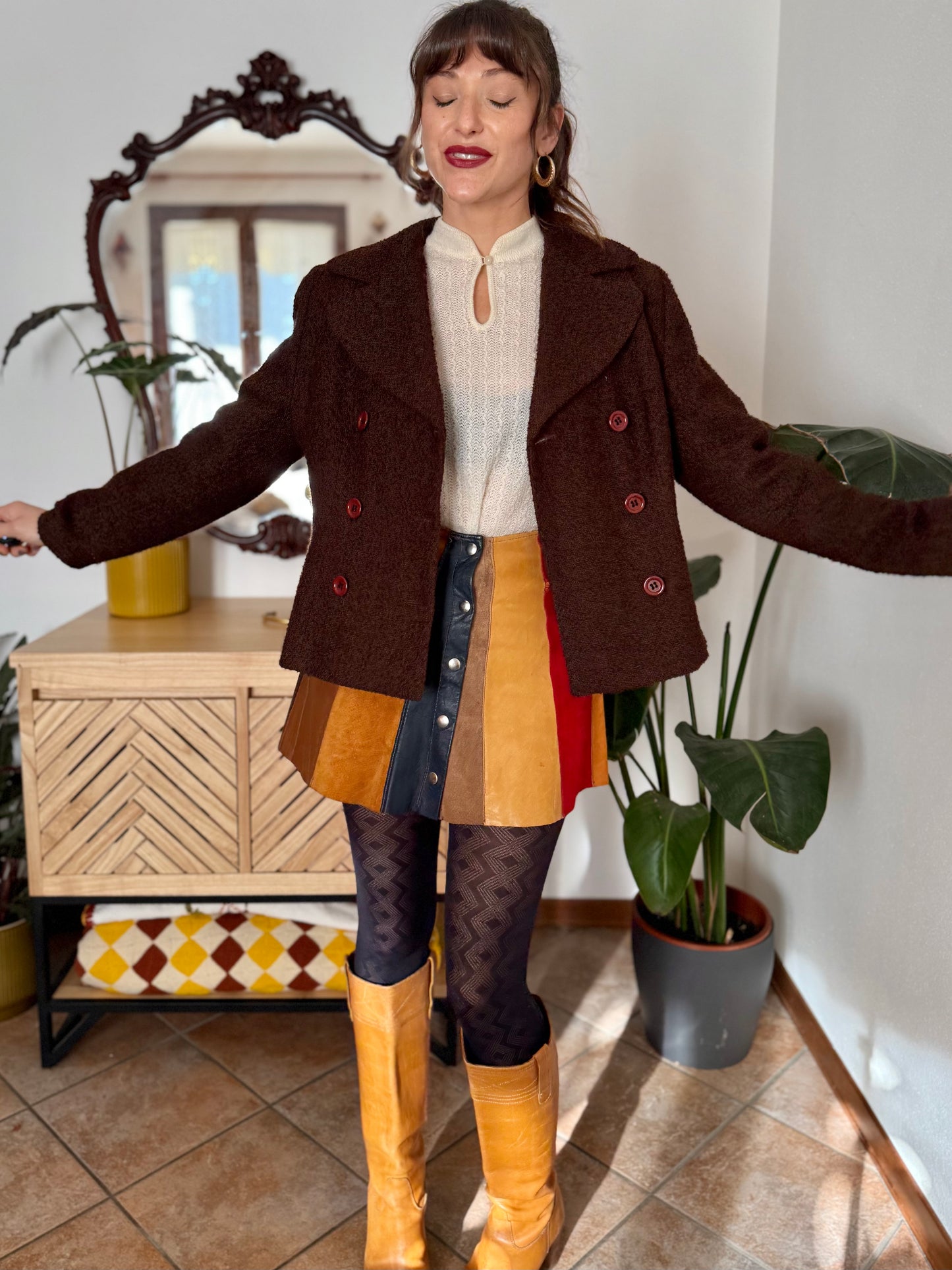 1970's vintage chocolate brown textured wool blazer with oversize buttons