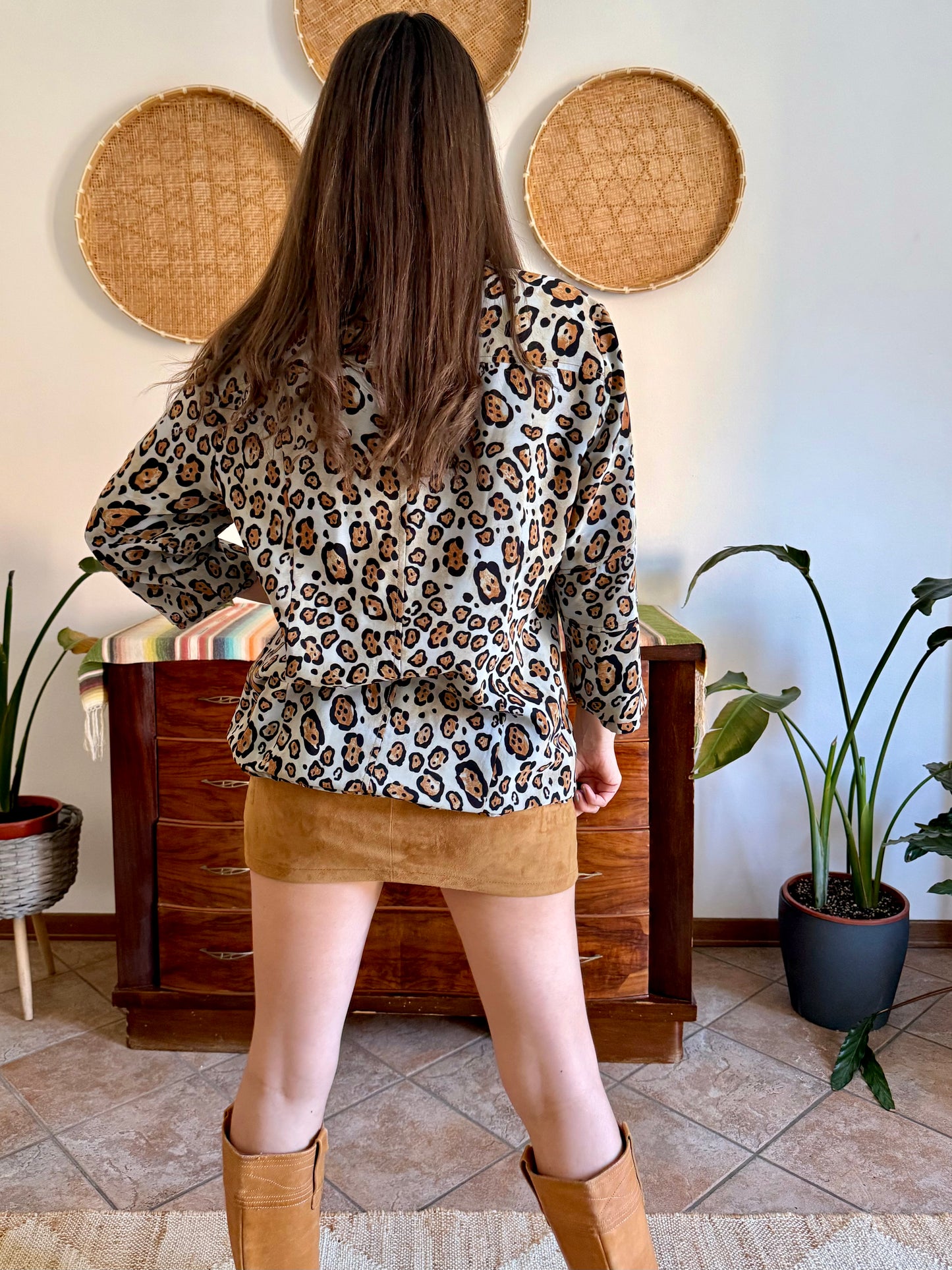 1970's vintage khaki and leopard print reversible jacket