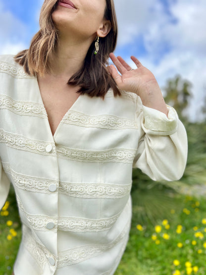 1980's vintage cream blazer with lace detail