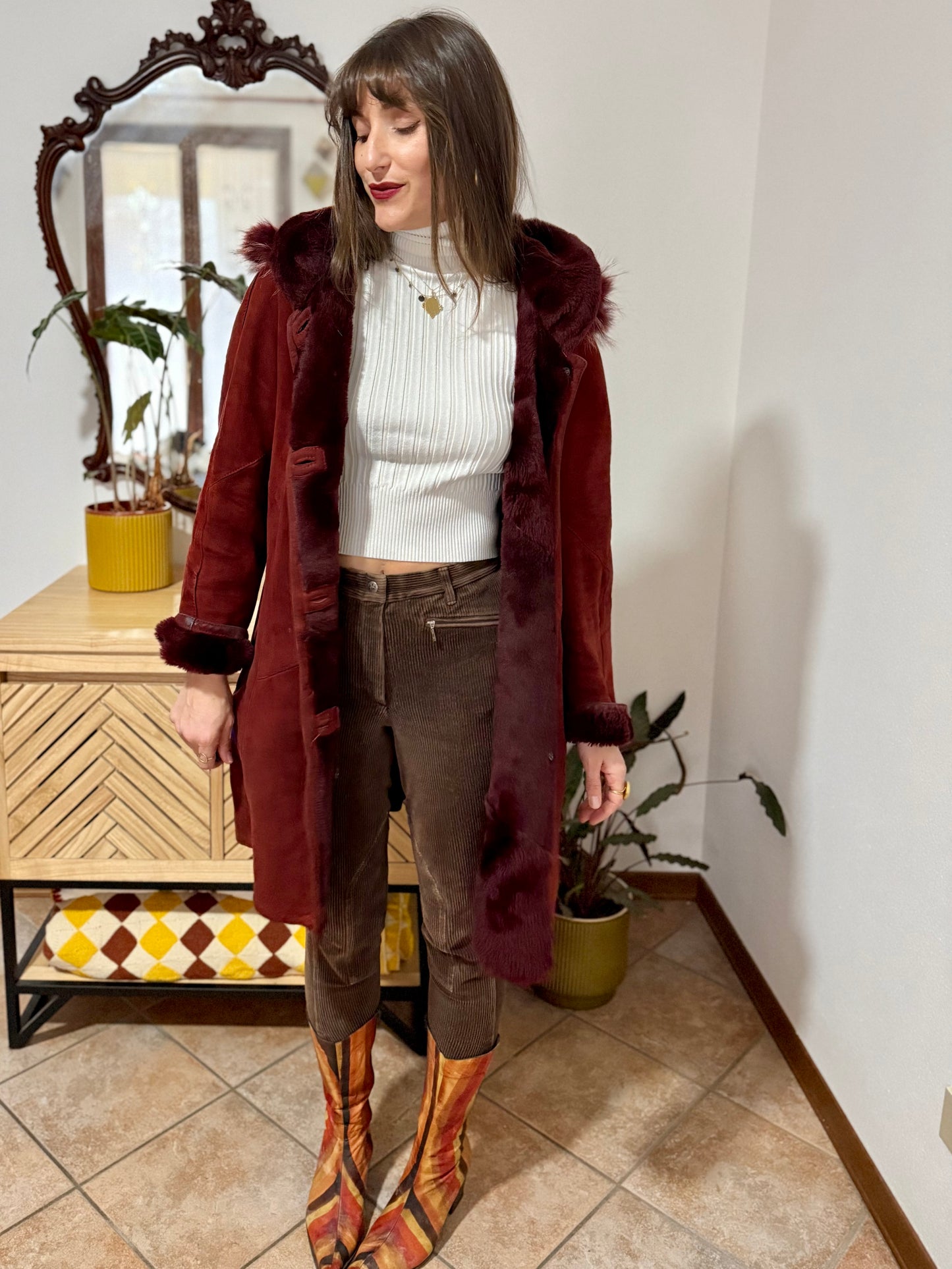 1970's vintage burgundy shearling montone coat with detachable hood
