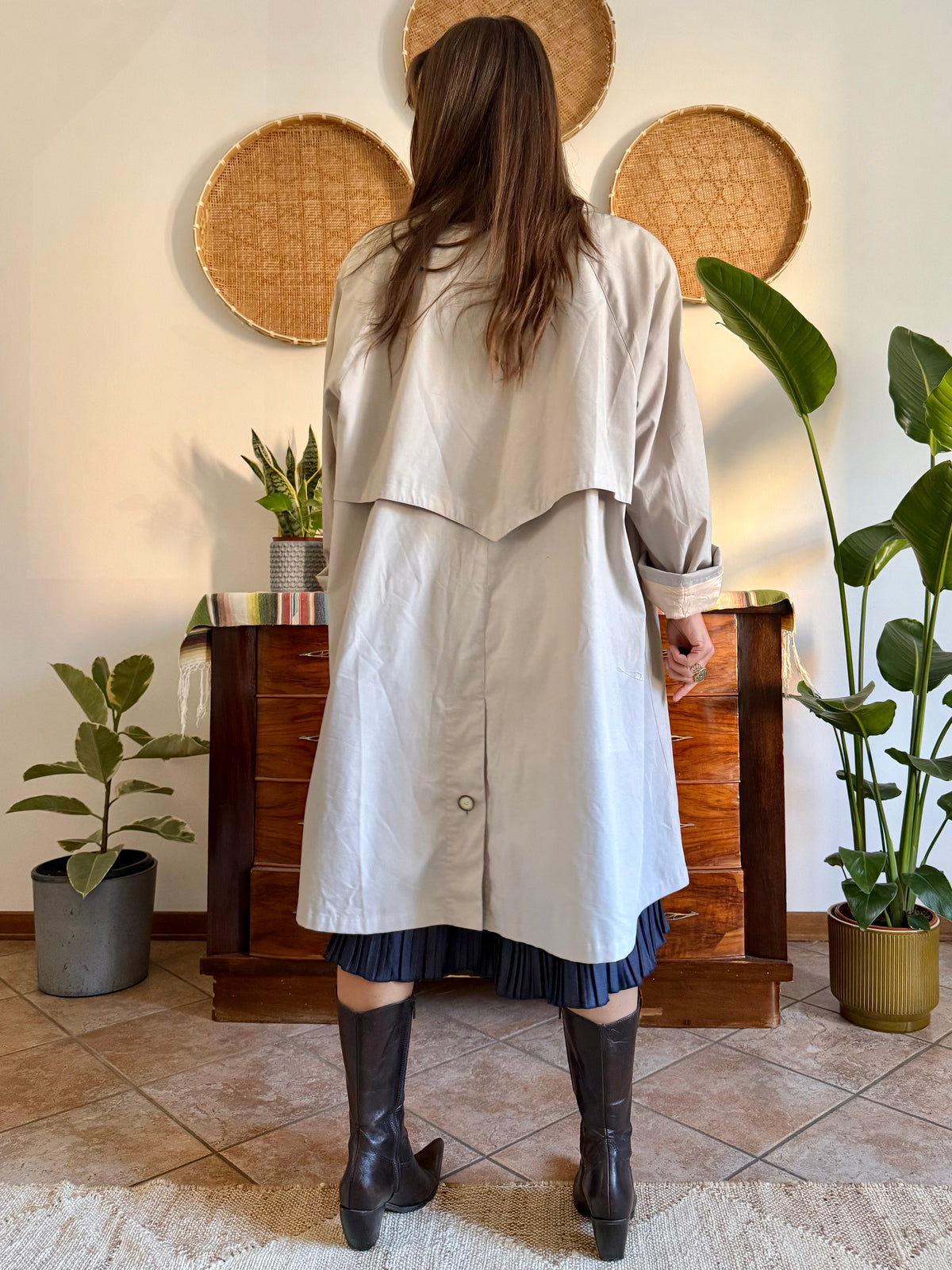 1970's vintage beige oversize trench coat