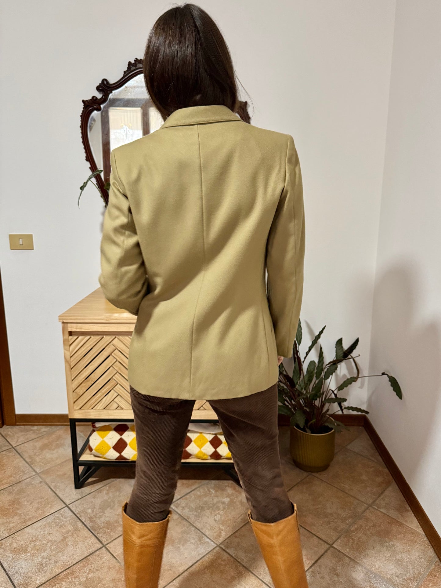 1970's vintage tailored fit khaki wool blazer