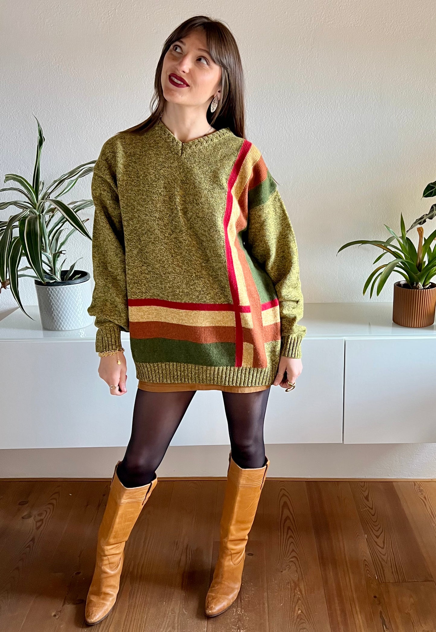 1970's vintage green, tan and red plaid knit pullover