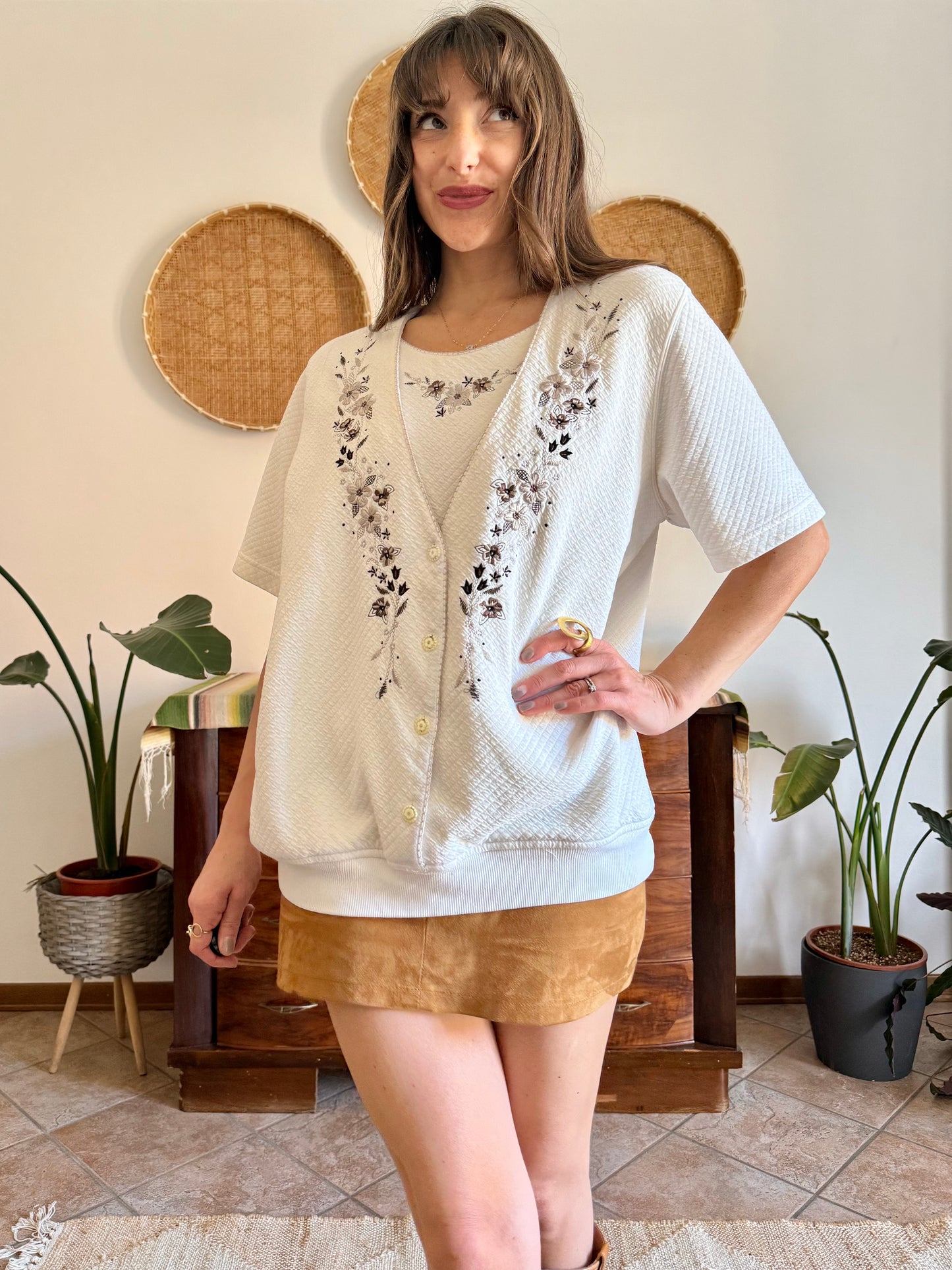 1970’s vintage cream quilted knit top with brown floral embroidery