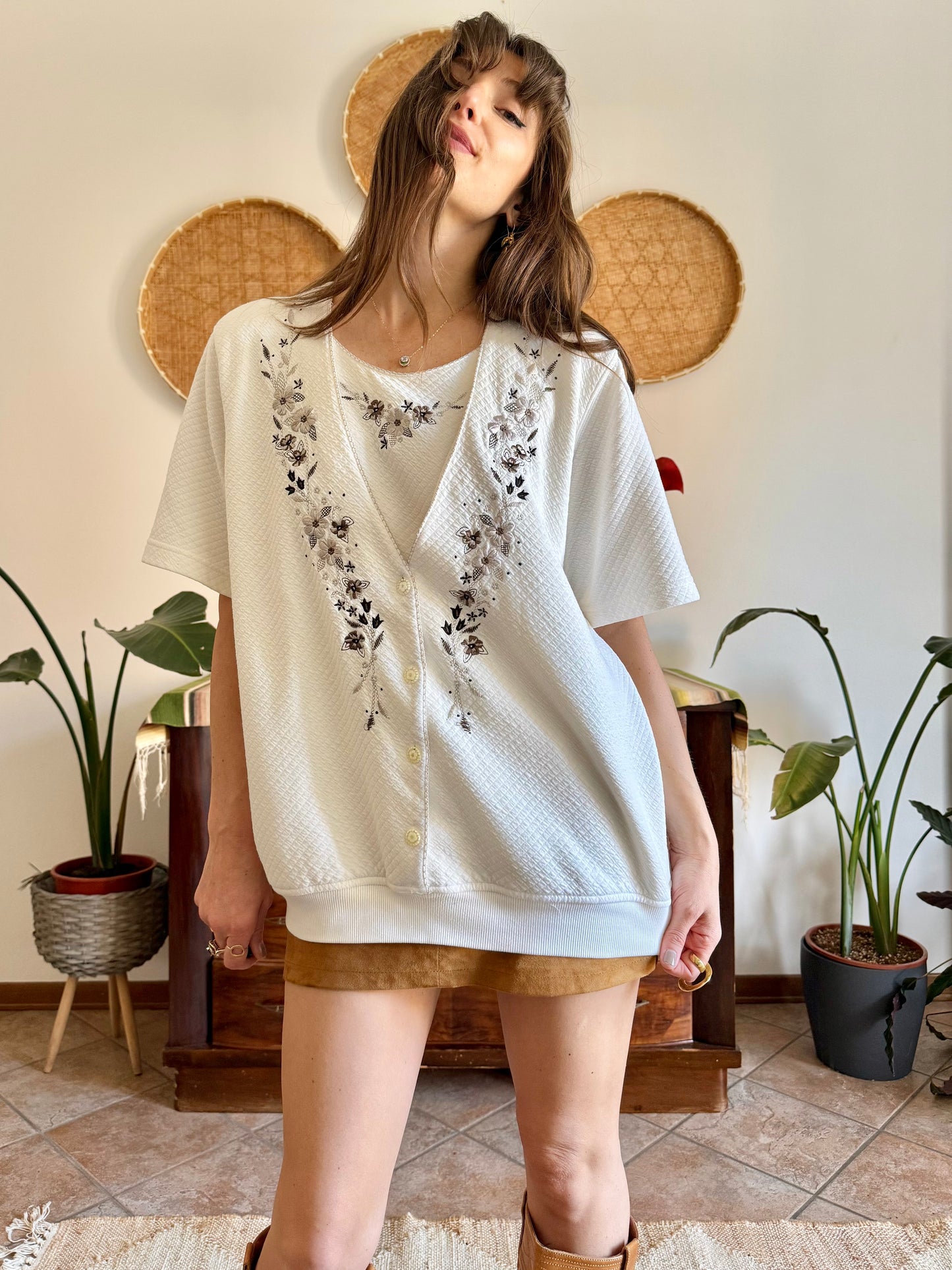 1970’s vintage cream quilted knit top with brown floral embroidery