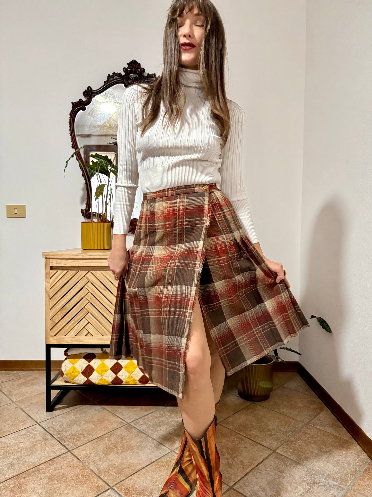 1960's vintage chocolate brown, tan and burgundy wool plaid midi skirt