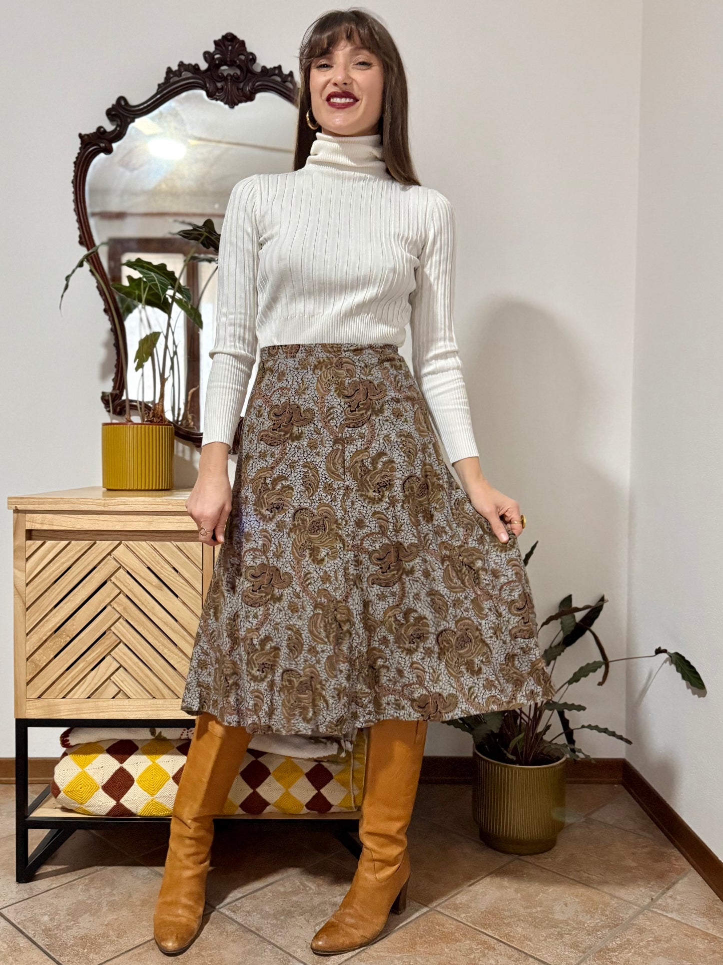 1970's vintage grey, khaki and orange paisley print midi skirt