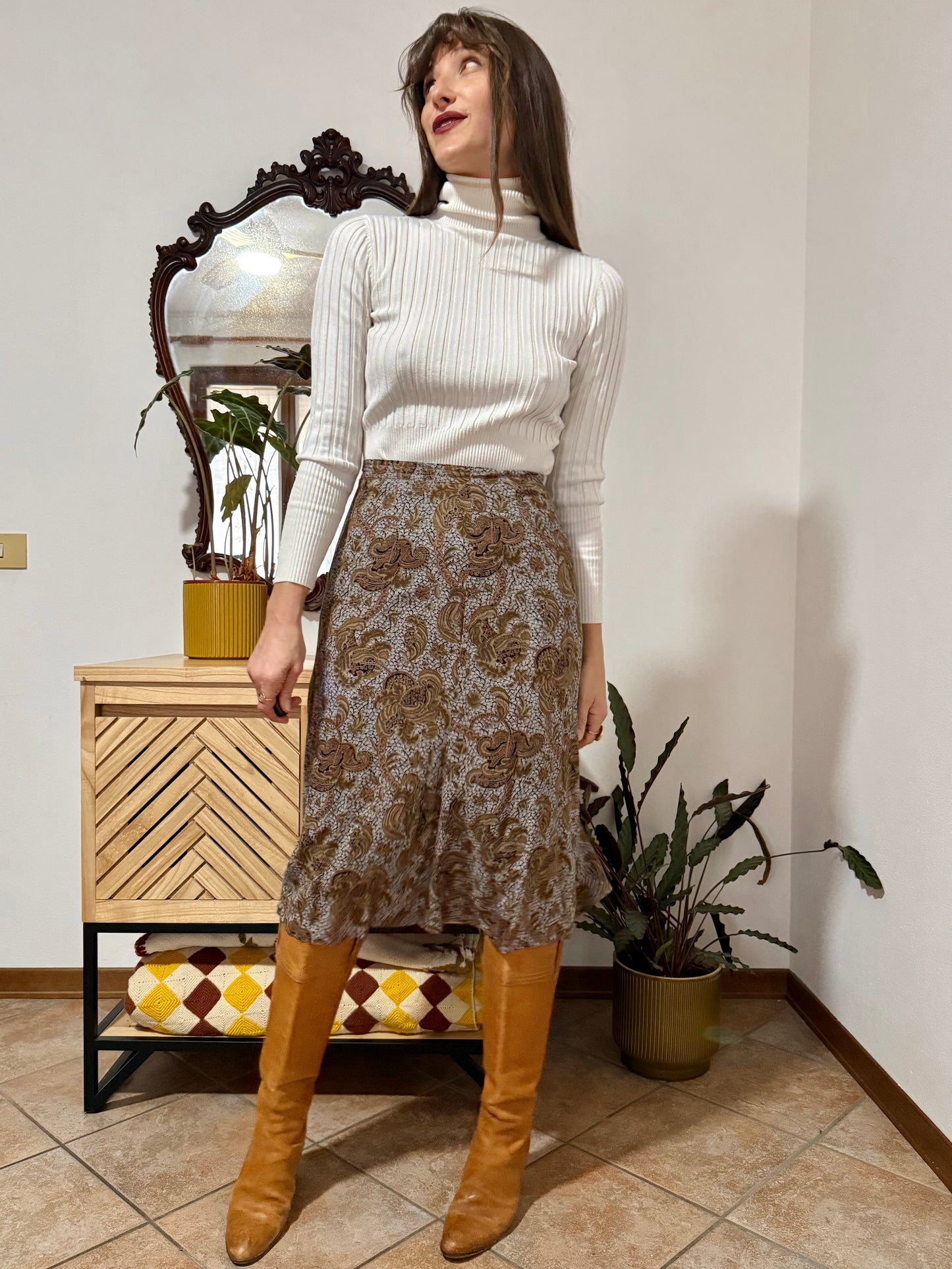 1970's vintage grey, khaki and orange paisley print midi skirt