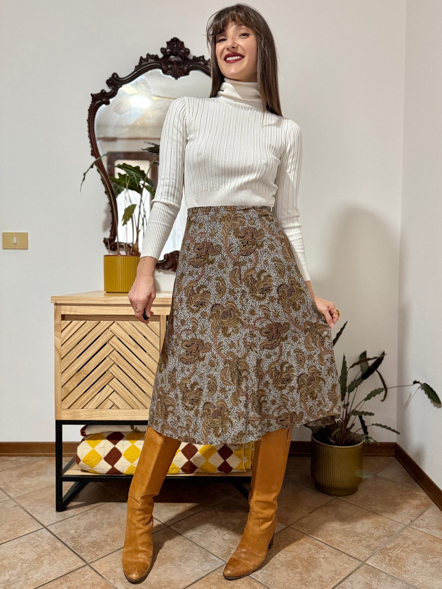 1970's vintage grey, khaki and orange paisley print midi skirt