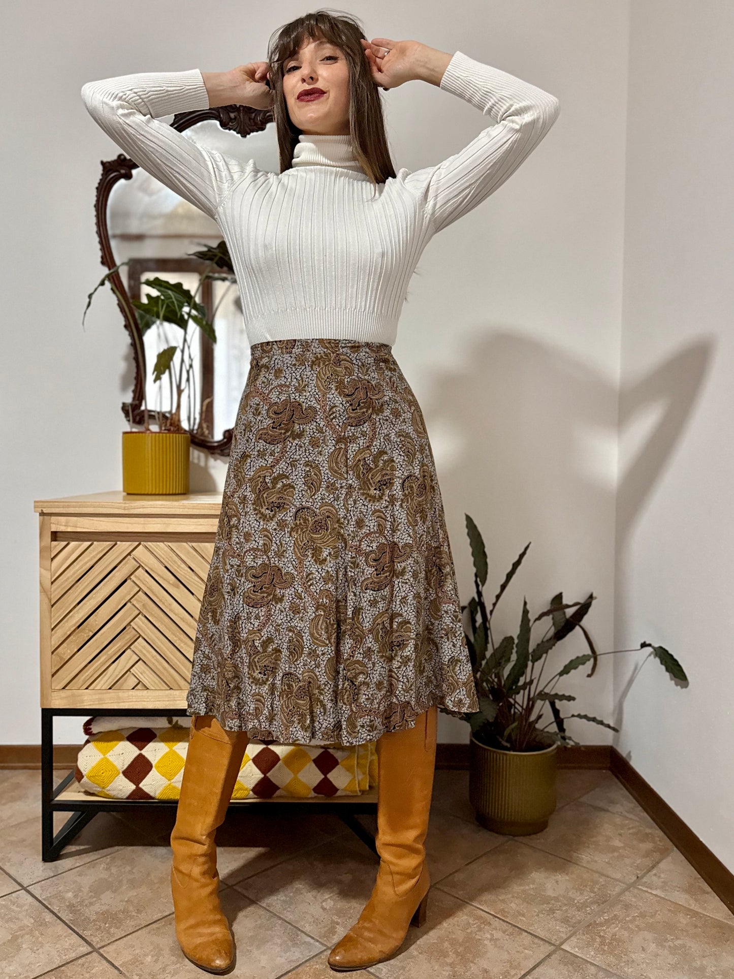 1970's vintage grey, khaki and orange paisley print midi skirt