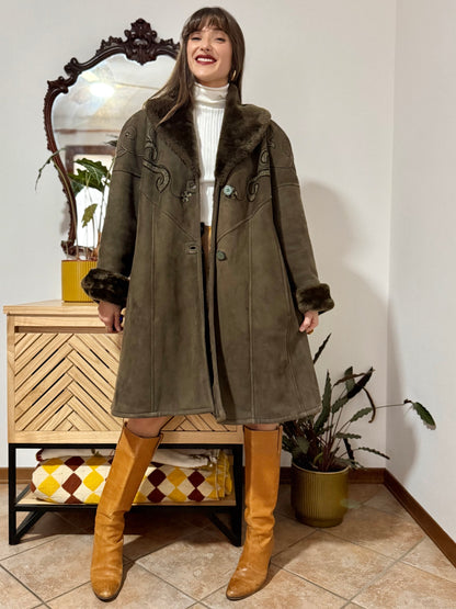 1970's vintage chocolate brown shearling monotone coat with embroidery details