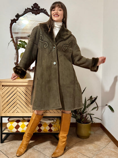1970's vintage chocolate brown shearling monotone coat with embroidery details