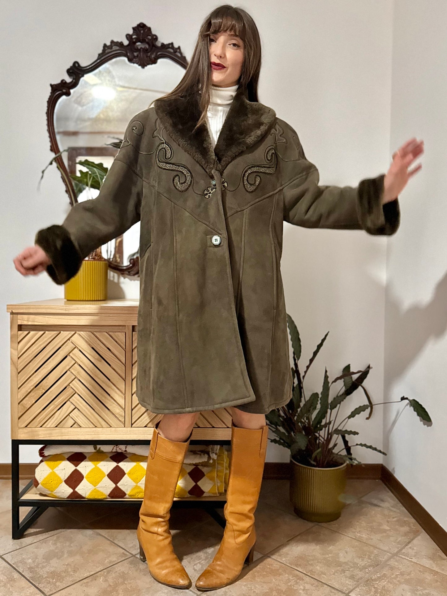 1970's vintage chocolate brown shearling monotone coat with embroidery details