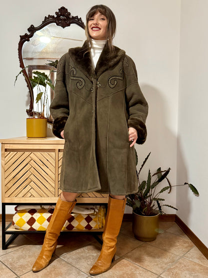 1970's vintage chocolate brown shearling monotone coat with embroidery details