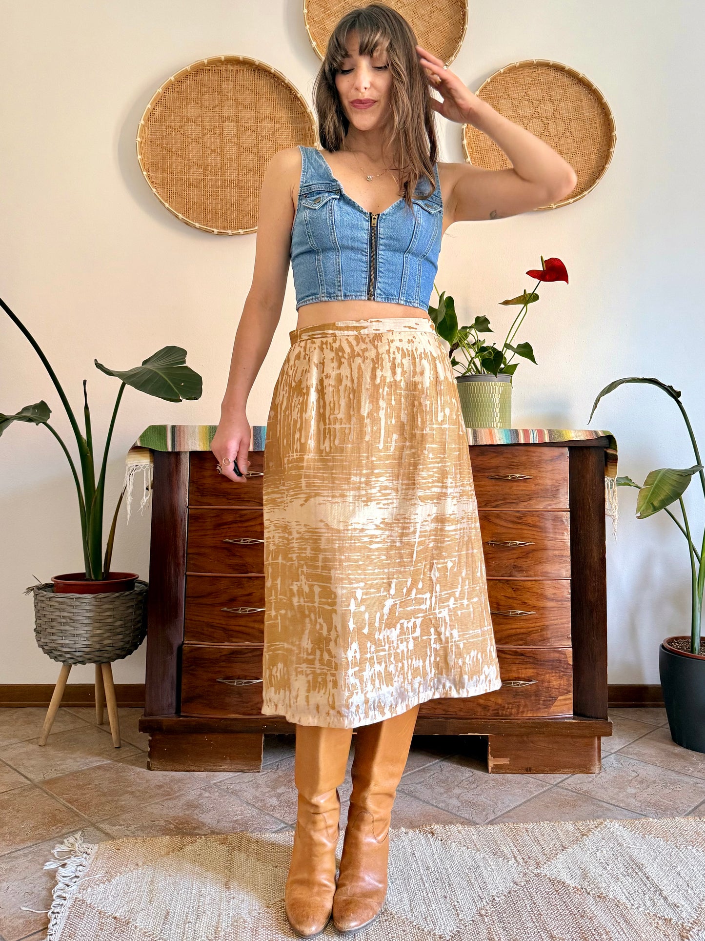 1960's vintage champagne and gold textured irridescent midi skirt