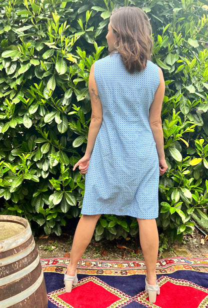 1970's vintage blue and white geometric print button down midi dress