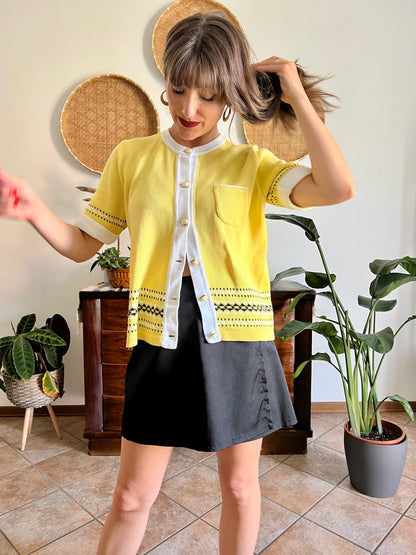 1980's vintage yellow short sleeve knit cardigan with black and white knit pattern