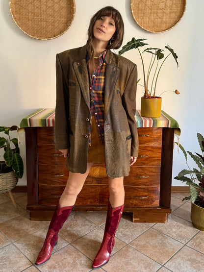 1970's vintage chocolate brown trachten style leather coat