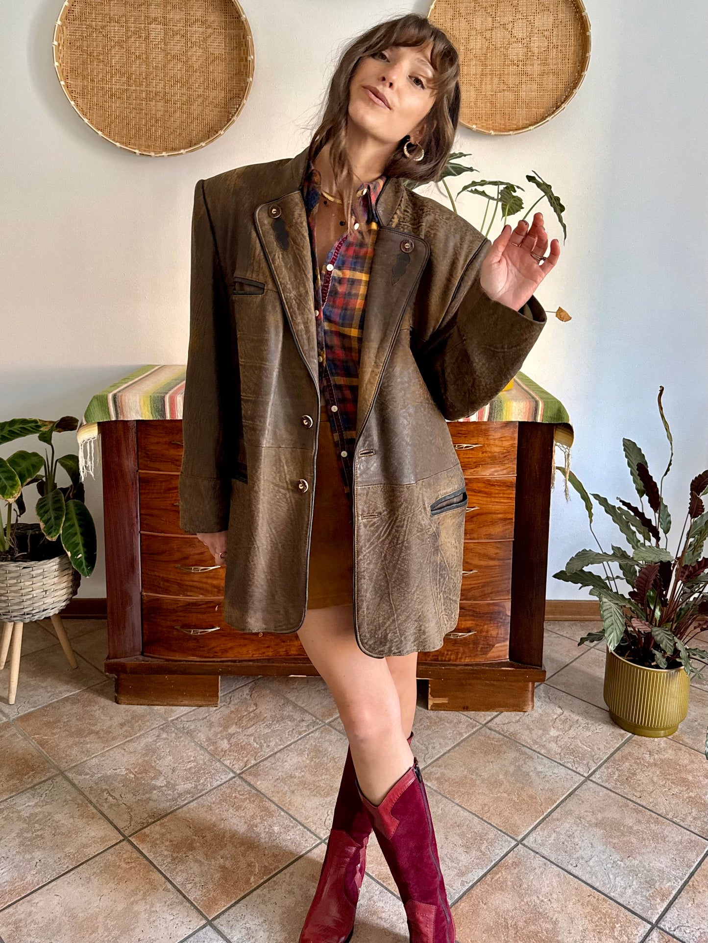 1970's vintage chocolate brown trachten style leather coat