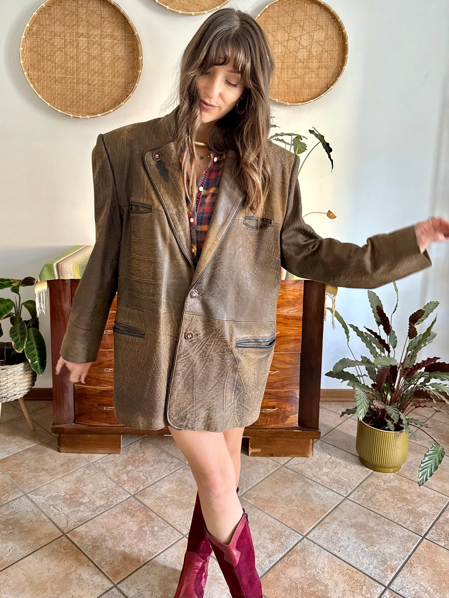 1970's vintage chocolate brown trachten style leather coat