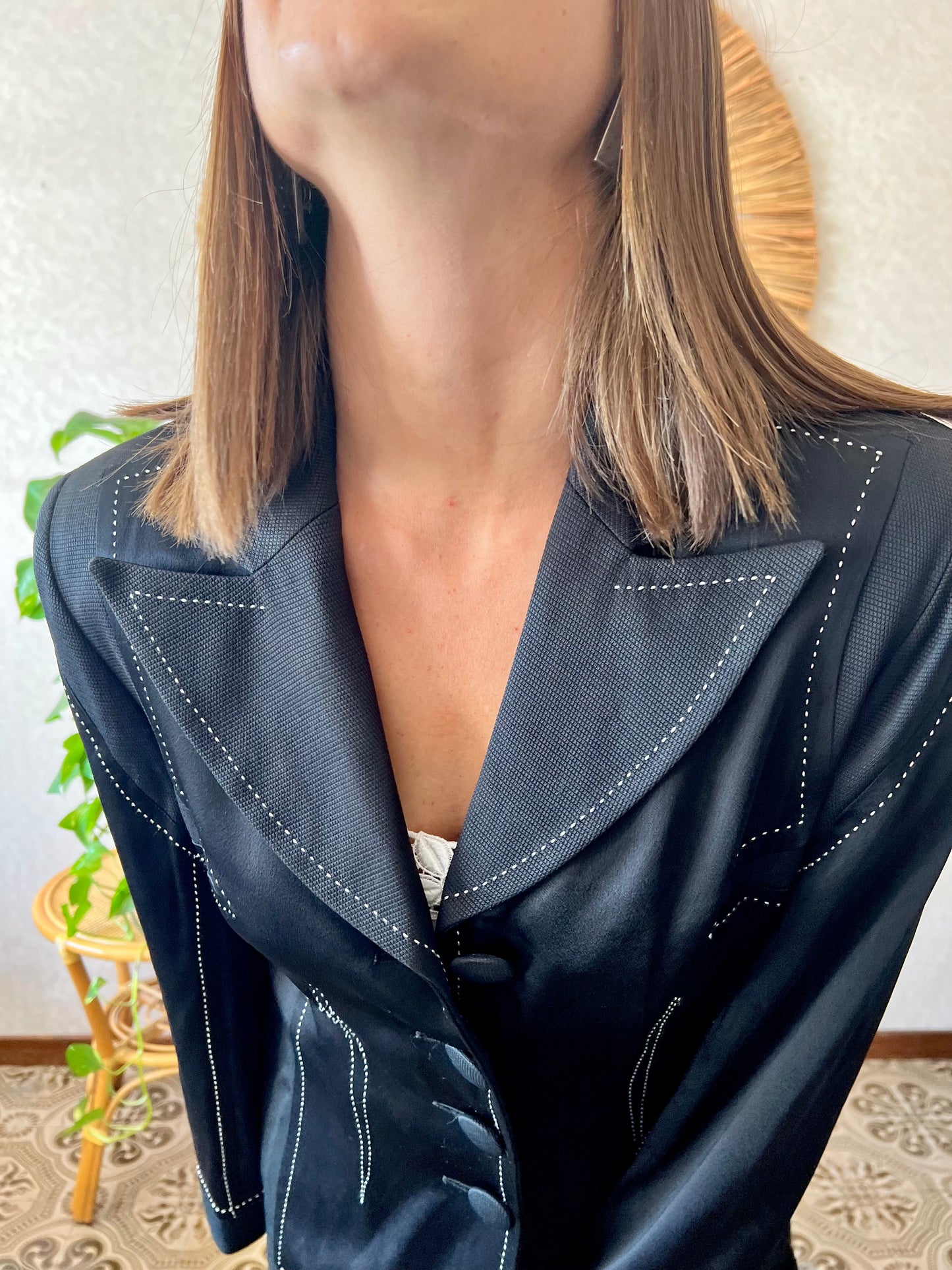 1990's vintage black blazer with white stitch detailing