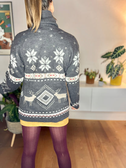 1970's vintage grey knit turtleneck with beige snowflake and reindeer design