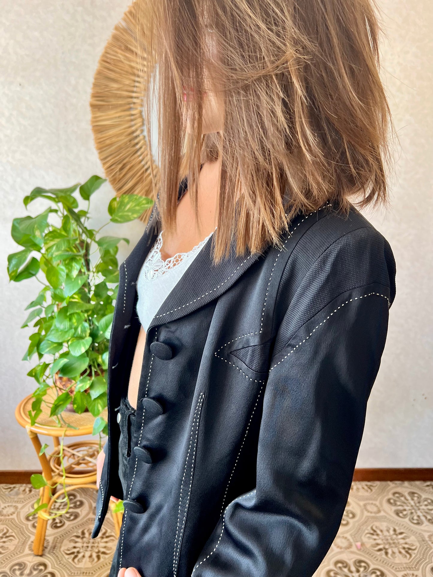 1990's vintage black blazer with white stitch detailing