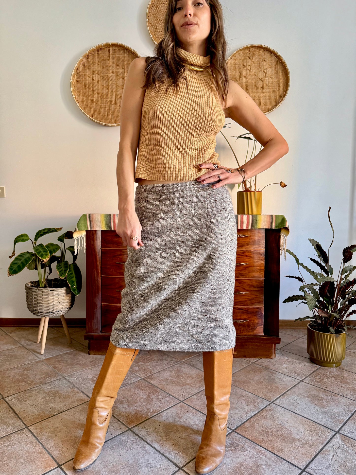 1970's vintage chocolate brown and cream tweed wool midi skirt