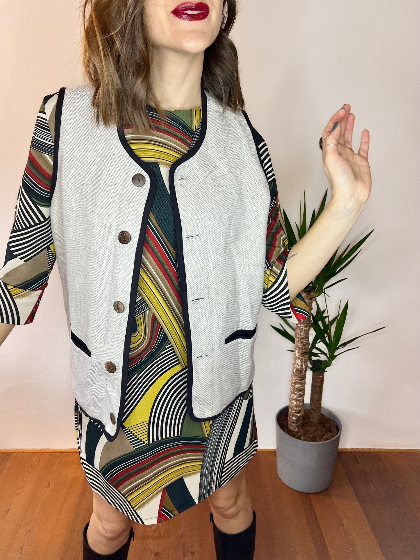 1990's vintage hand woven grey textured vest with black trim