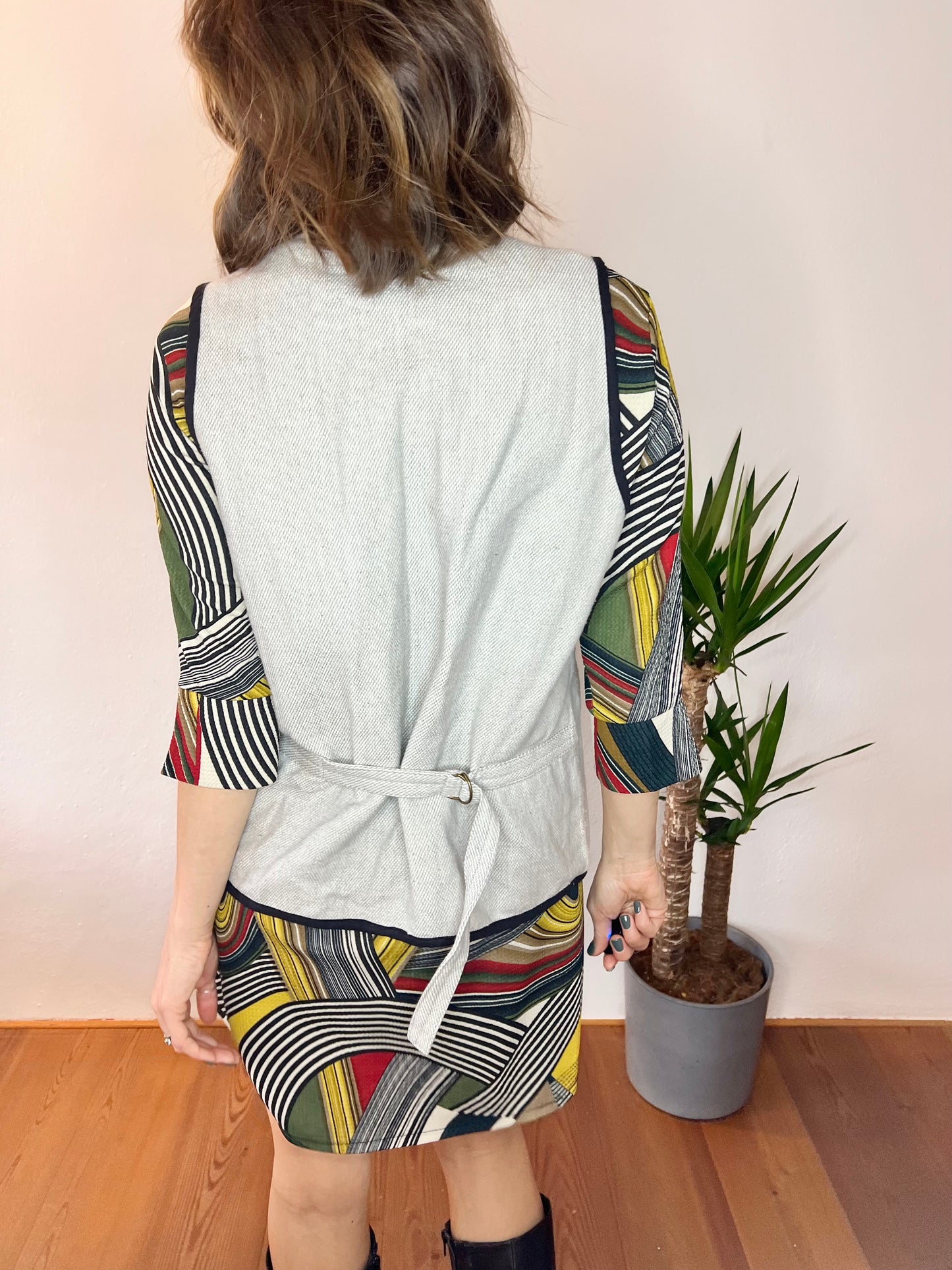 1990's vintage hand woven grey textured vest with black trim