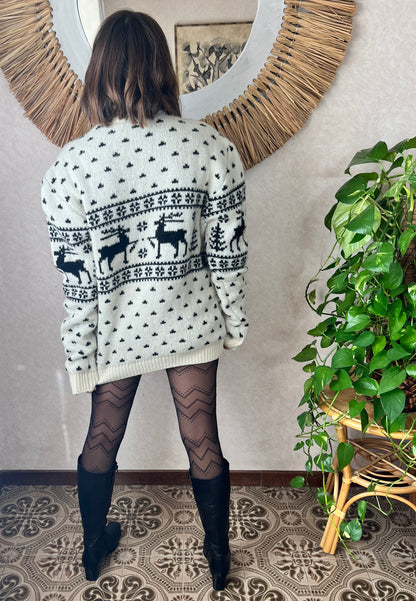 1980's vintage black and cream oversize reindeer wool knit pullover