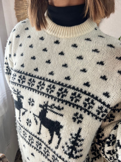 1980's vintage black and cream oversize reindeer wool knit pullover