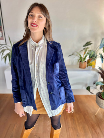 1970's vintage cobalt blue velvet blazer