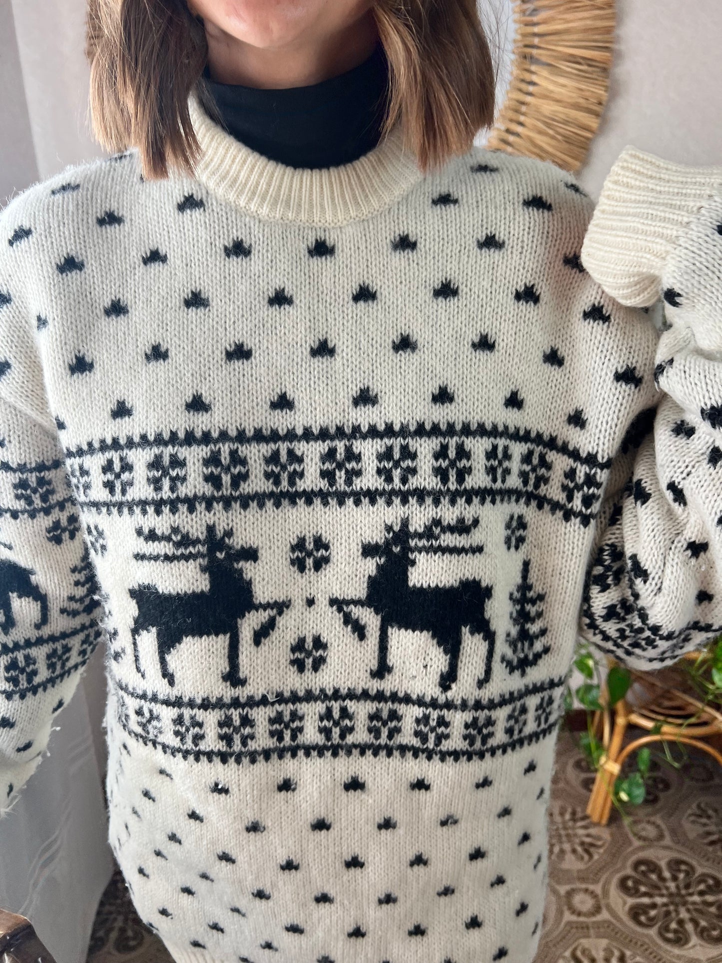 1980's vintage black and cream oversize reindeer wool knit pullover