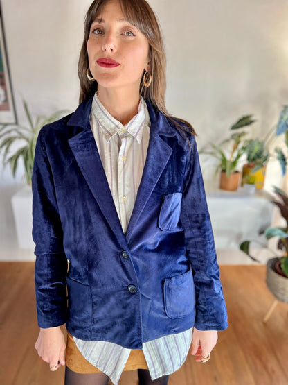 1970's vintage cobalt blue velvet blazer