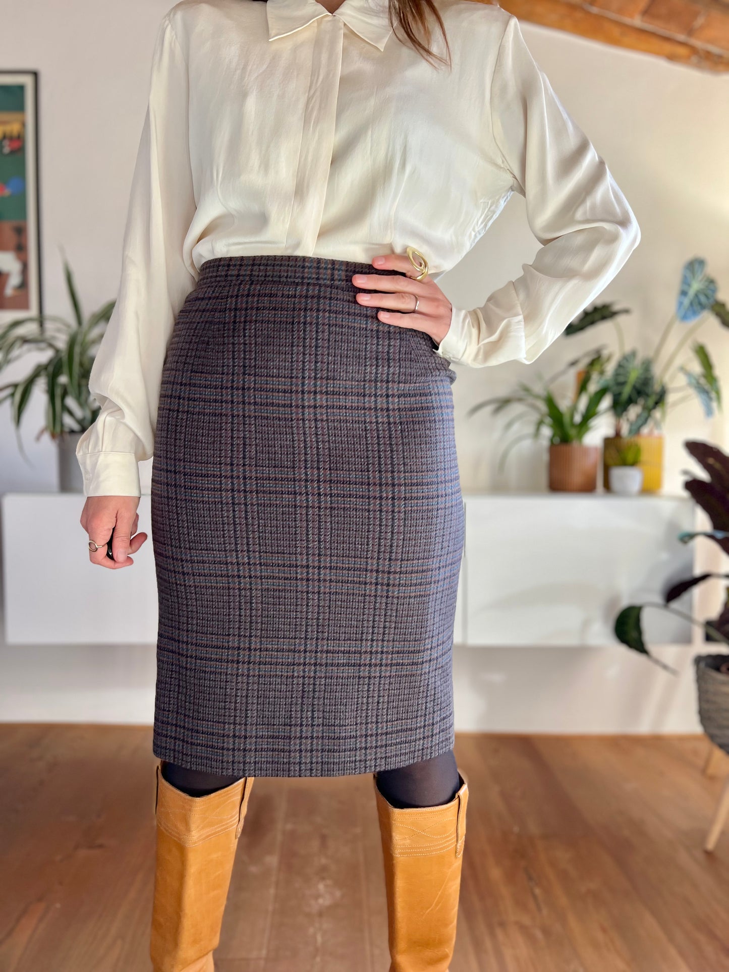 1970's vintage grey, tan and blue plaid wool midi skirt