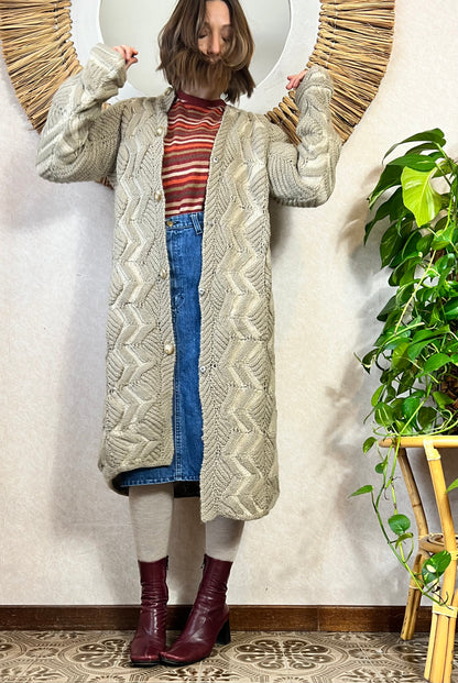 1970's vintage beige and cream oversize chevron knit duster cardigan