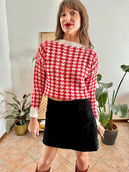 1990's vintage red and cream houndstooth pattern knit pullover